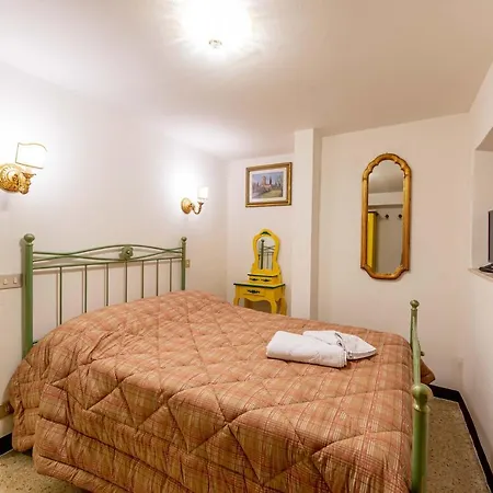 Casa Savonarola Charme בית אירוח *